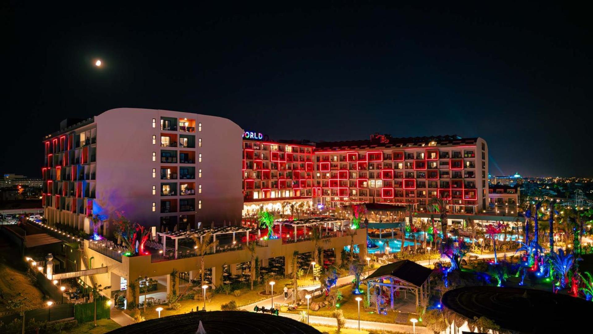 Hotel Dream Fun World Side Exteriér fotografie