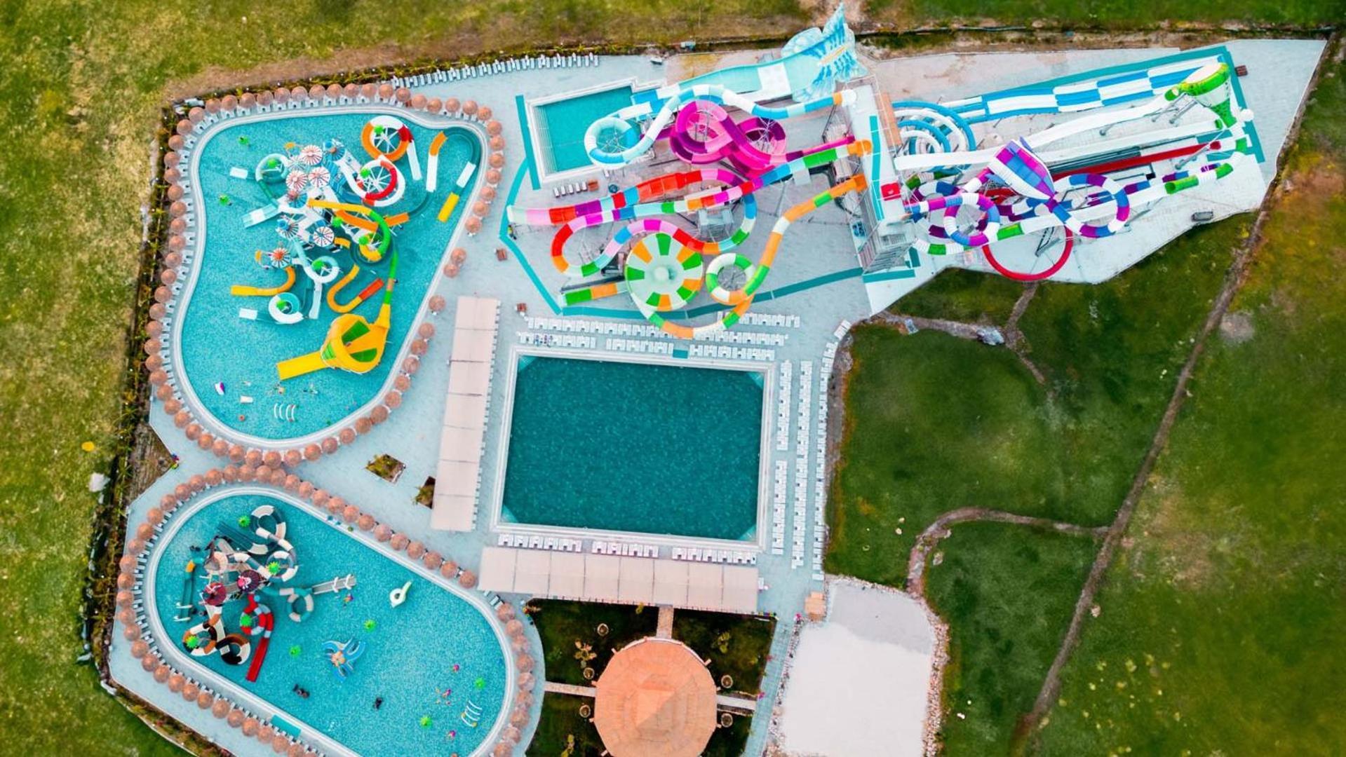 Hotel Dream Fun World Side Exteriér fotografie