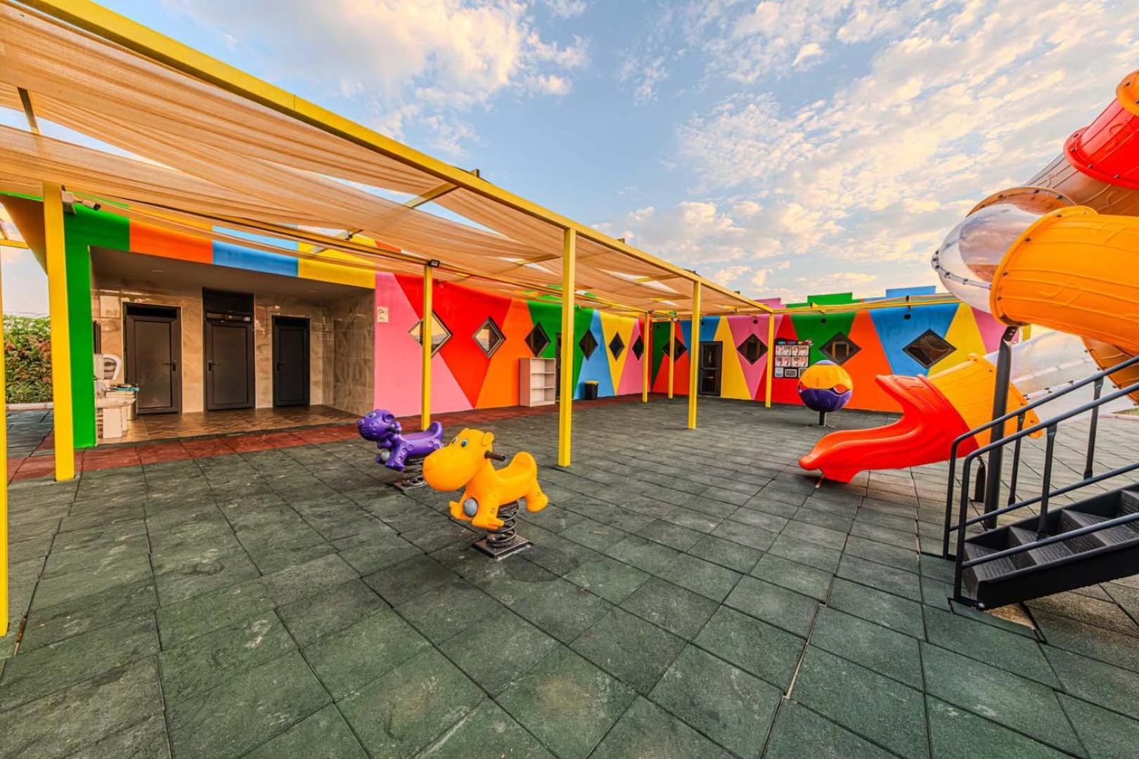 Hotel Dream Fun World Side Exteriér fotografie